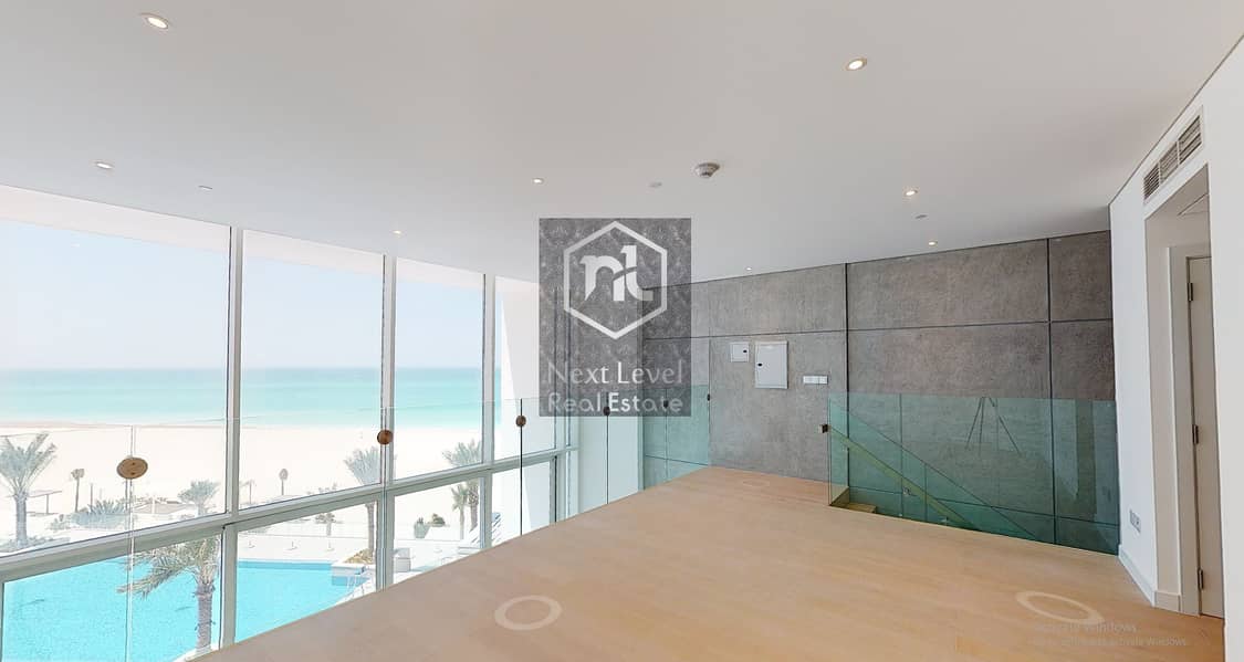 Sea Facing Loft | With new Offers Sea Facing Loft | With new Offers