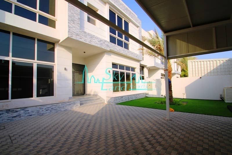 Excellent|Modern |Very spacious 4 bed+study| Umm suqeim 1