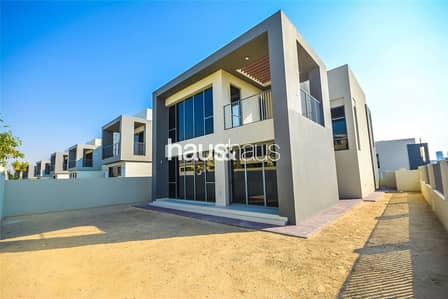 E3 Four Bedroom + Maids | Close to Entrance E3 Four Bedroom + Maids | Close to Entrance