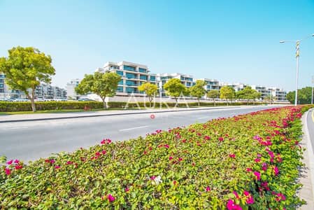 Genuine Deal | 2 Bed+Maid | Open Skyline Views Genuine Deal | 2 Bed+Maid | Open Skyline Views
