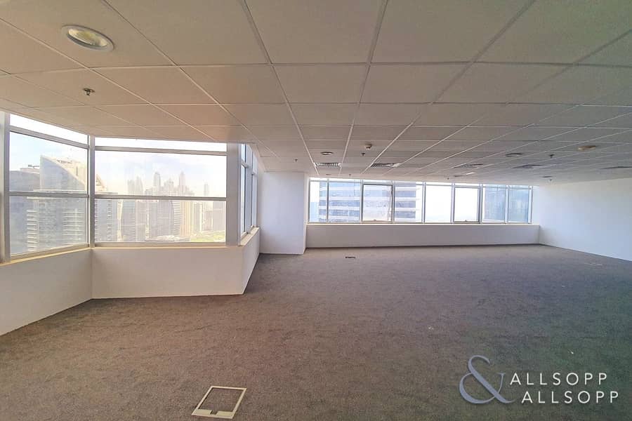 High Floor | Open Space | Ready to Move In<BR/>