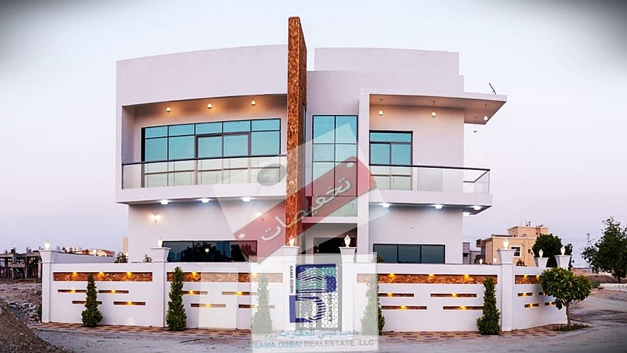 Modern villa with ِAttractive Specifications and Great Finishing at an Ideal Price