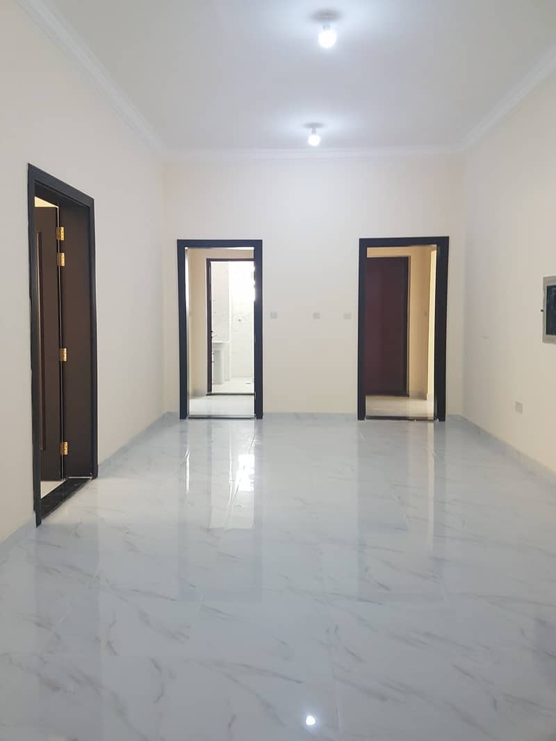 Квартира в Аль Шамха, 3 cпальни, 60000 AED - 4613584