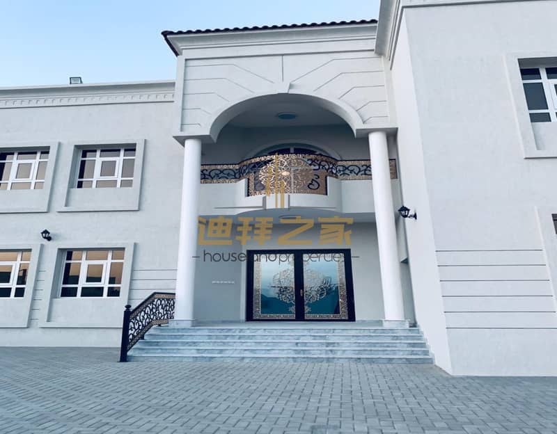 Brand New Spacious 5 Bedrooms + Maid's room Brand New Spacious 5 Bedrooms + Maid's room
