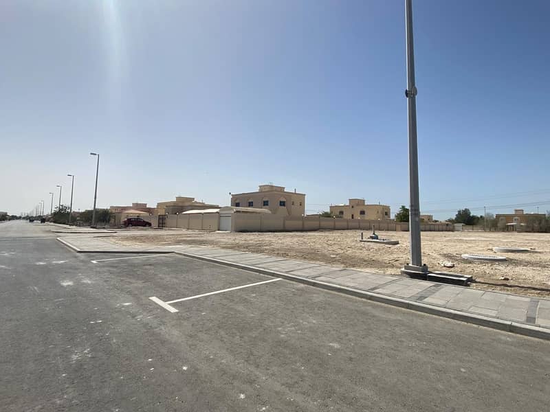 For sale villa, Mohamed Bin Zayed City, with a great location and great length