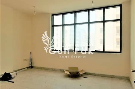 Spectacular 2BHK with balcony in Delma Street Spectacular 2BHK with balcony in Delma Street