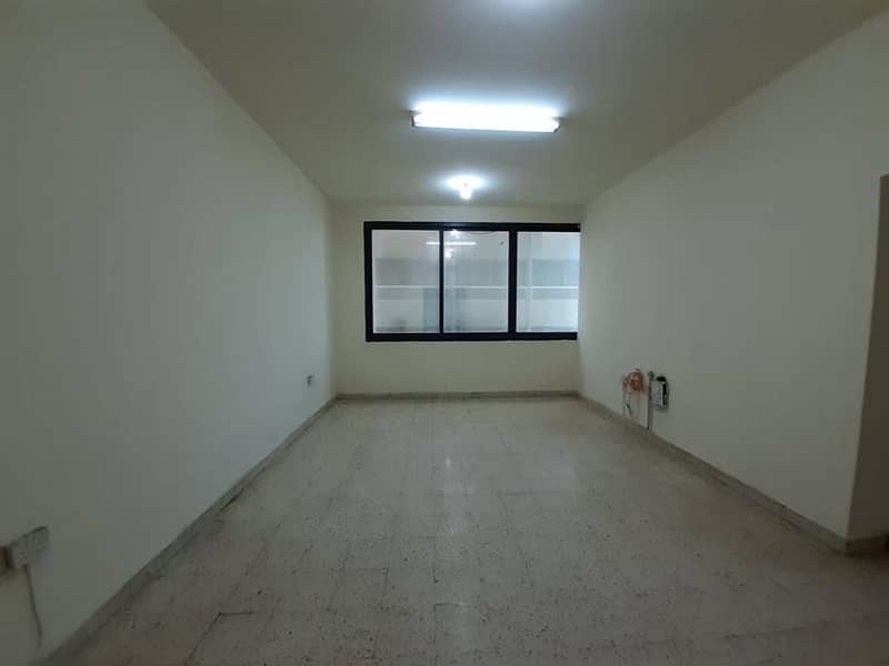 Fabulous 1bhk monthly 3800 including W. E near UBL