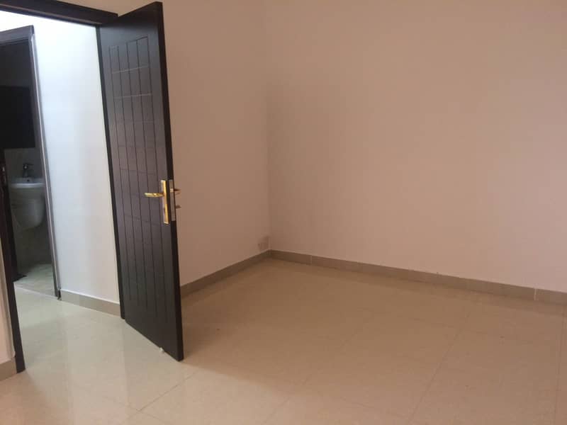 1 Bedroom Apartment Available for Rent (No Agency fees) with Tawtheeq