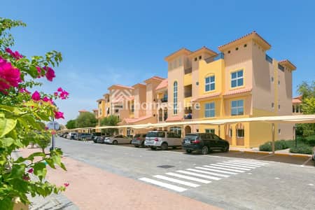 No Commission Immaculate Garden View Apartment No Commission Immaculate Garden View Apartment