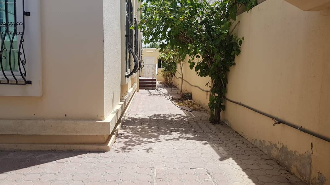 *** Great Deal - Huge 4BHK duplex villa with beautiful garden in Al Sharqan area, Sharjah
