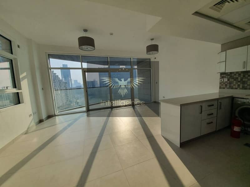 No Agency Fee! One month Free! Brand New Unit! No Agency Fee! One month Free! Brand New Unit!