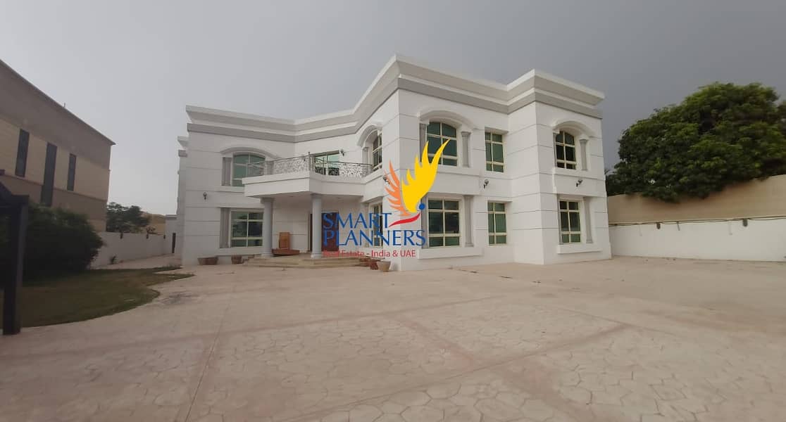 Top Quality Home In An Elevated Prime Position Top Quality Home In An Elevated Prime Position