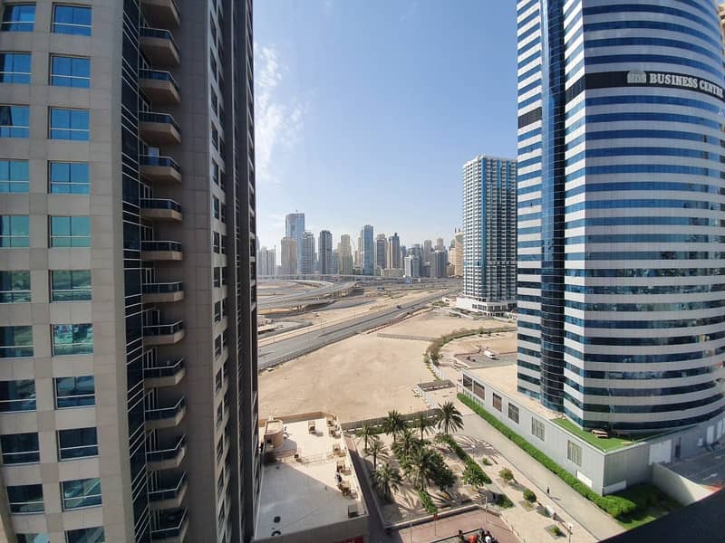 Good Deal Office For Sale @ JBC4 .. Good Deal Office For Sale @ JBC4 ..