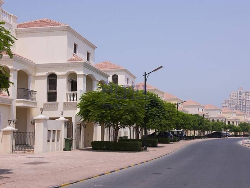 Al Hamra Village Townhouse Type A - Lovey View