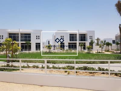 Semi Detached I Walkway I Good Location I Single Row Semi Detached I Walkway I Good Location I Single Row