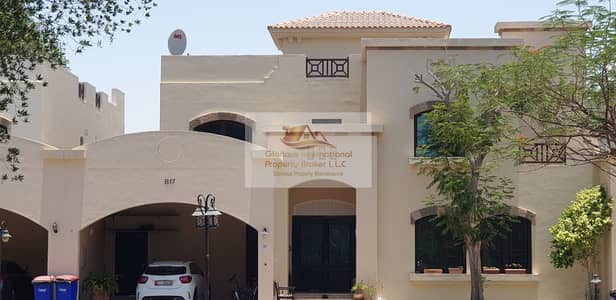 فیلا في مجمع الوزارات منتزه خليفة الطريق الشرقي 4 غرف 185000 درهم - 4615783 فیلا في مجمع الوزارات منتزه خليفة الطريق الشرقي 4 غرف 185000 درهم - 4615783