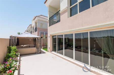 3 Bed | Big Corner Plot | Secondary Market 3 Bed | Big Corner Plot | Secondary Market