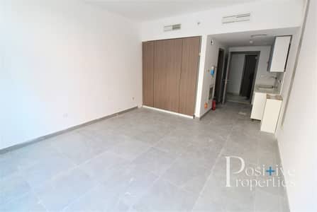 Brand New Building /Modern Kitchen/ All Facilities Brand New Building /Modern Kitchen/ All Facilities