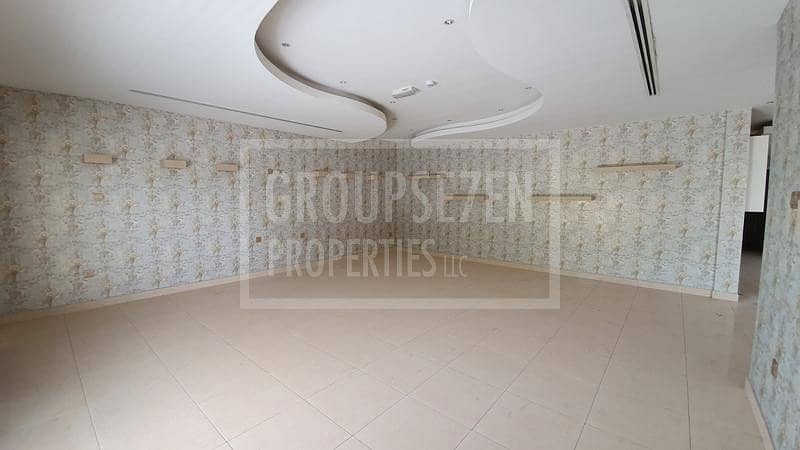 8 Commercial Villa 4 Beds for Rent in Jumeirah 3