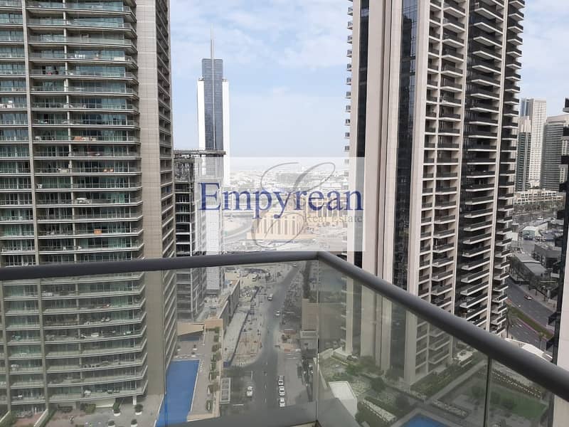 Suspicious 3 BR | Brilliant View| High floor Suspicious 3 BR | Brilliant View| High floor