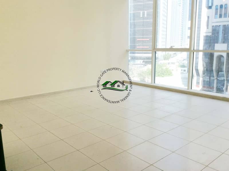Price Reduced!Well-maintained Apartment near Ramada Hotel Price Reduced!Well-maintained Apartment near Ramada Hotel