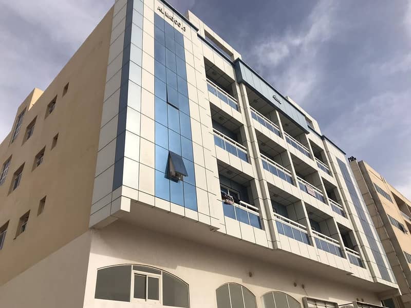 Residential building in Ajman Al-Rawda area 3 Large area 10,000 square feet On Qar Street, ***