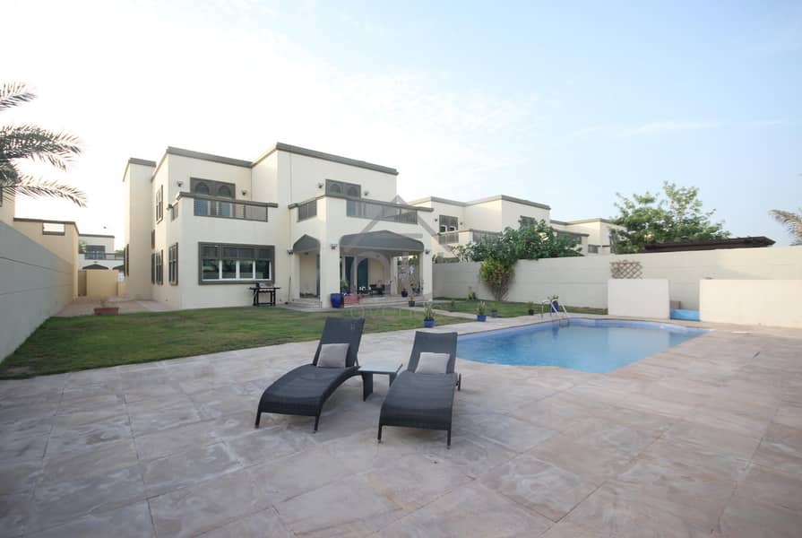 Immaculate 4 Bed | Private Pool | Quiet Location Immaculate 4 Bed | Private Pool | Quiet Location