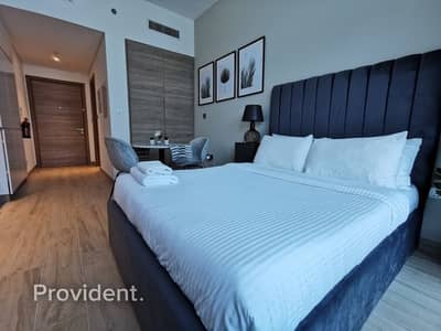 Fully Furnished Studio with Marina Views Fully Furnished Studio with Marina Views
