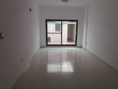 LIMITED TIME PRICE BEST SIZE 1BHK CLOSE TO ZULEKHA HOSPITAL WITH LAUNDRY ROOM GYM POOL PARKING FREE ONLY IN 35K LIMITED TIME PRICE BEST SIZE 1BHK CLOSE TO ZULEKHA HOSPITAL WITH LAUNDRY ROOM GYM POOL PARKING FREE ONLY IN 35K