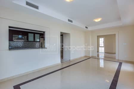 Large Plot Corner| Single Row | 3B Villa Large Plot Corner| Single Row | 3B Villa