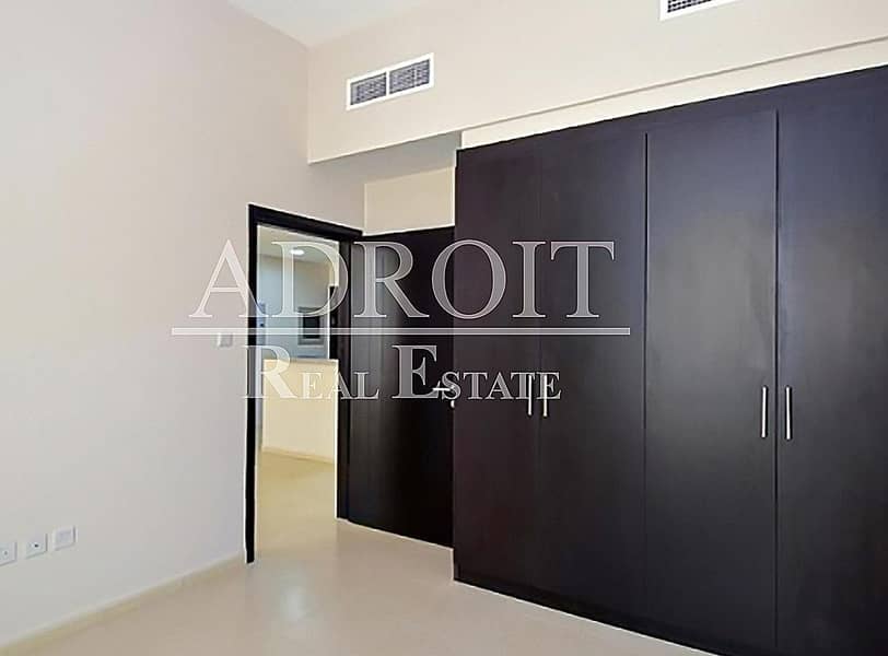 Amazing Layout | Comfy 1BR Apartment in Queue Point!!