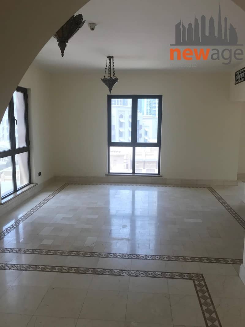 Close to dubai mall kamoon2 3br+maid