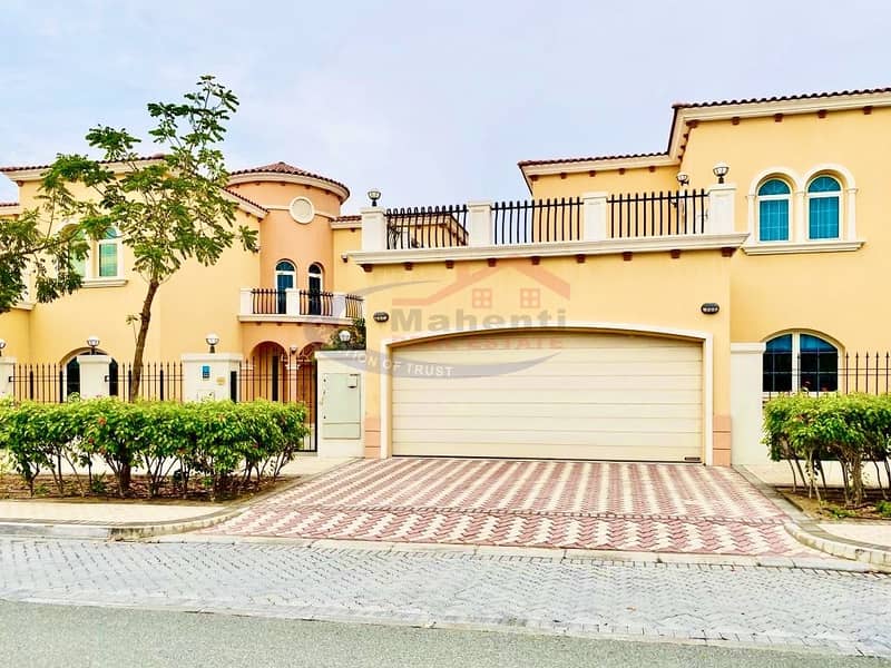 Luxury 5BHK Legacy Villa in Good Condition Luxury 5BHK Legacy Villa in Good Condition