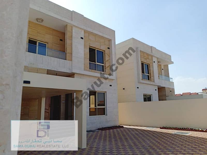 For sale villa corner super deluxe finishing _near mosque_moyhat area1new nesto supermarket and near schools and air
