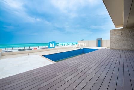 7 Bedroom Beachfront villa with Private Pool 7 Bedroom Beachfront villa with Private Pool