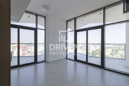 New and Spacious Apt with Panoramic View New and Spacious Apt with Panoramic View