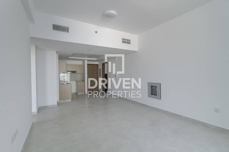 9 New and Spacious Apt with Panoramic View