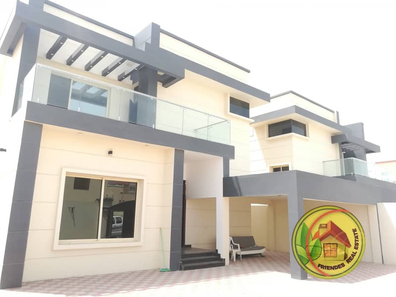 The villa is characterized by modern specifications, a privileged location, ending safety for you and your family Fine decor and design The corner of two main car streets Close to a mosque