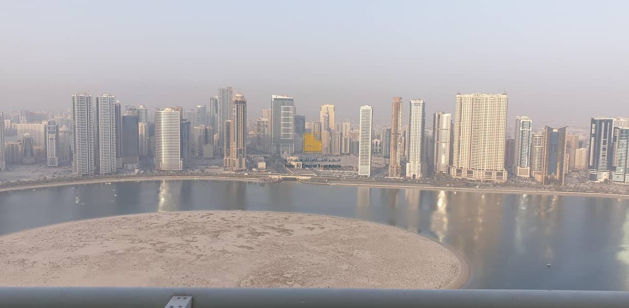 Spacious 3 Master Bedrooms / Stunning View / 1 Month Free Spacious 3 Master Bedrooms / Stunning View / 1 Month Free