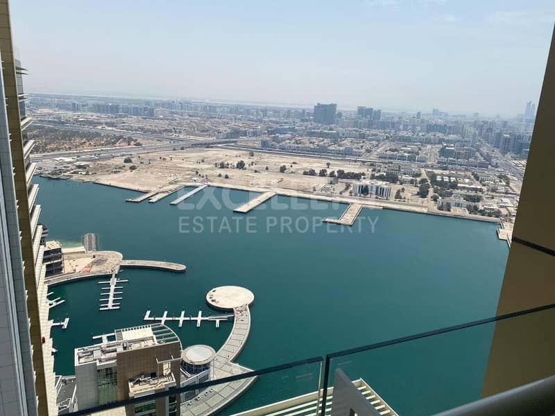 Luxurious 3BH Apt| Nice Vew| Well Maintained