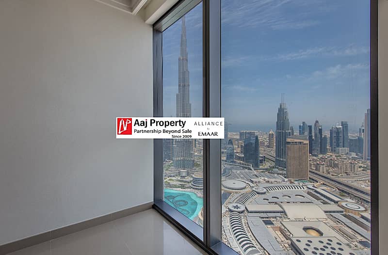 48 Downtown No 1.2BR Unit.  Fall in love with this sensational contemporary apartment