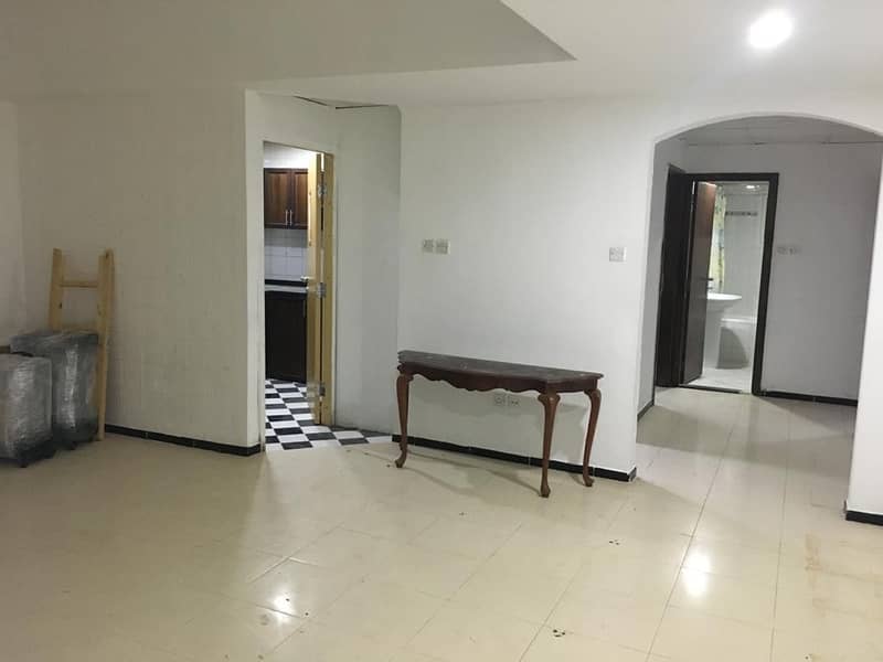 位于迪拉区，慕拉卡巴特 2 卧室的公寓 61000 AED - 4623452