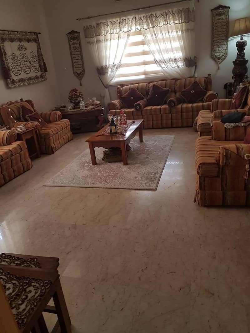 فيلا طابقين للبيع بالشارقه موقع مميز جدا فيلا طابقين للبيع بالشارقه موقع مميز جدا