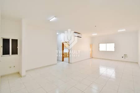 Upgraded Spacious with Closed Kitchen | Call Now Upgraded Spacious with Closed Kitchen | Call Now