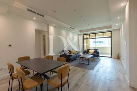 Spacious Layout | Two Parking | Huge Beds Spacious Layout | Two Parking | Huge Beds