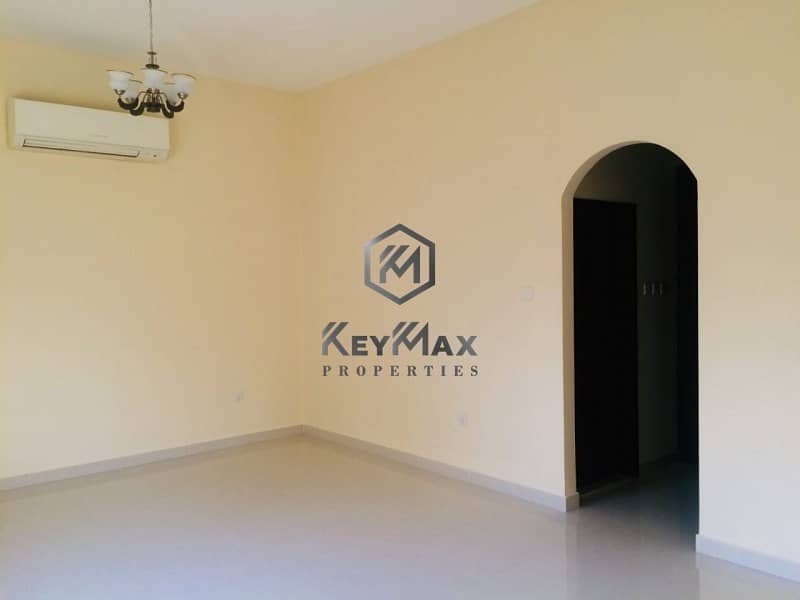 Independent 3 Bedrooms Villa Available in Al Quoz 2