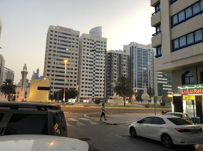 محل تجاري في برج محمد بن راشد - مركز التجارة العالمي منطقة الكورنيش 80000 درهم - 4624923