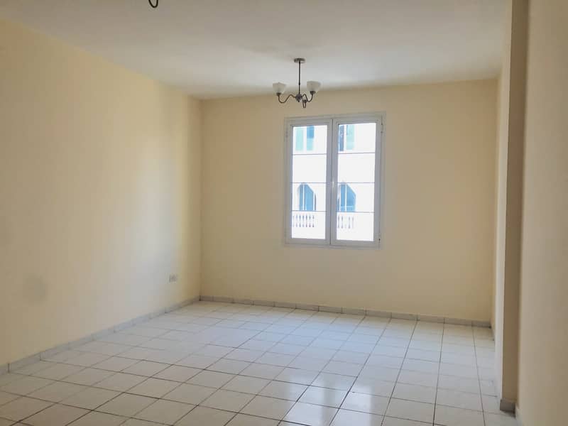 SPACIOUS 1 BEDROOM WITHOUT BALCONY IN ENGLAND CLUSTER IS FOR RENT AED 28, 000 / YEARLY