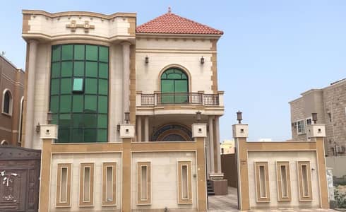 One of the best modern finishes, a new villa, great location, at a special price, only 2 minutes, Emirates Street, large area, close to all services, near the new Nesto Mall. One of the best modern finishes, a new villa, great location, at a special price, only 2 minutes, Emirates Street, large area, close to all services, near the new Nesto Mall.