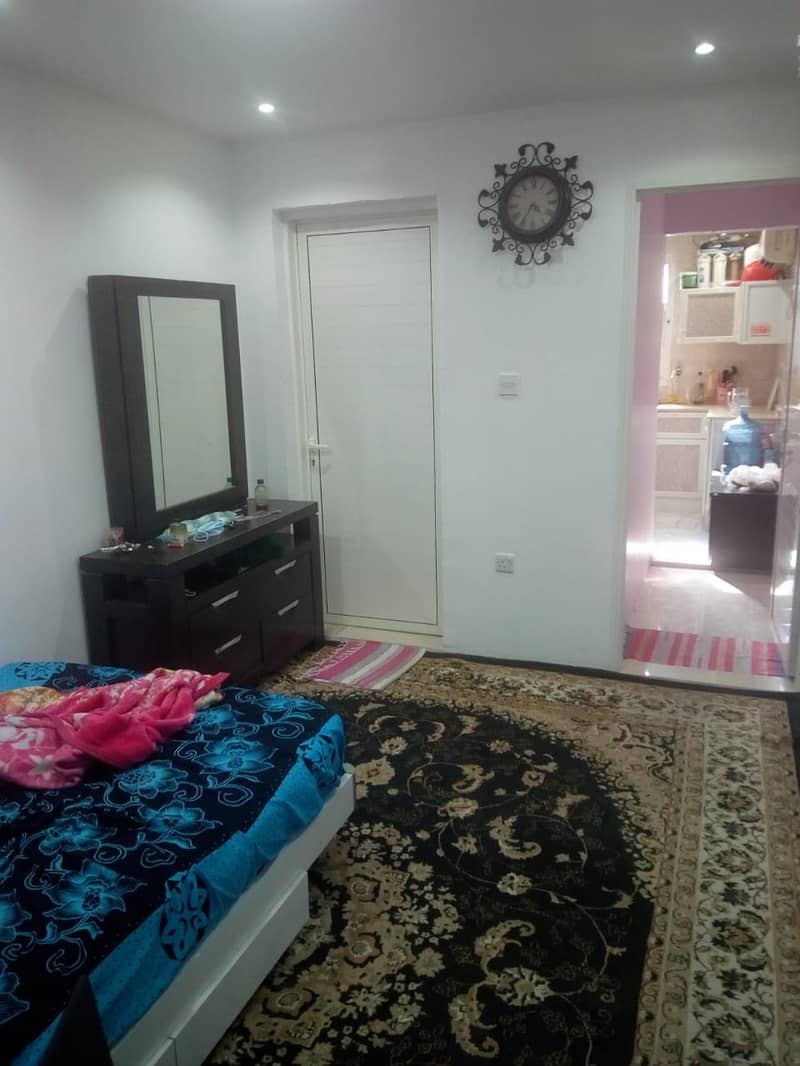 Hot offer Furnish 1 Bedroom Hall In Monthly Rent 2000 Near to Market Al Shamkha